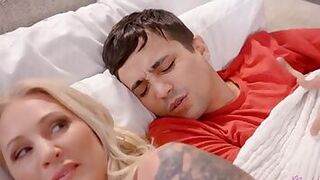 Visit My StepMom Fucks Me! !